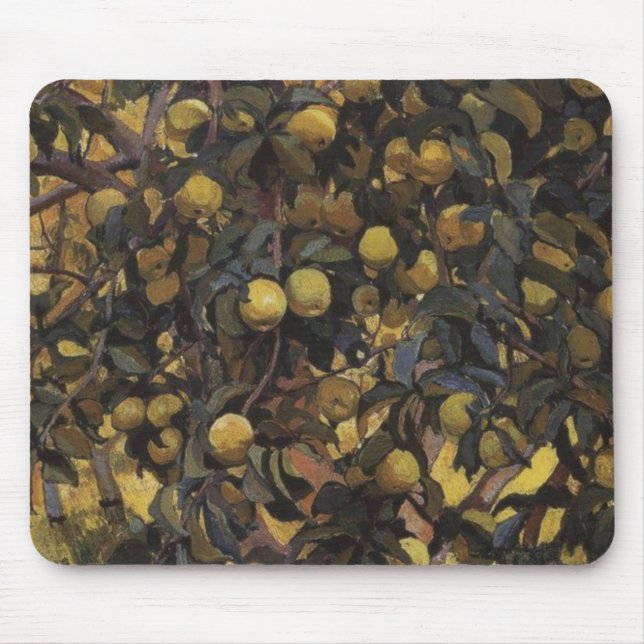 Äpfel an den Zweigen der Bäume (von Serebriakova) Mousepad (Vorne)