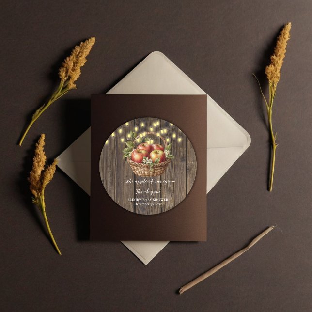 Apfel unseres Augenfalles Blütendusche Runder Aufkleber (Von Creator hochgeladen)