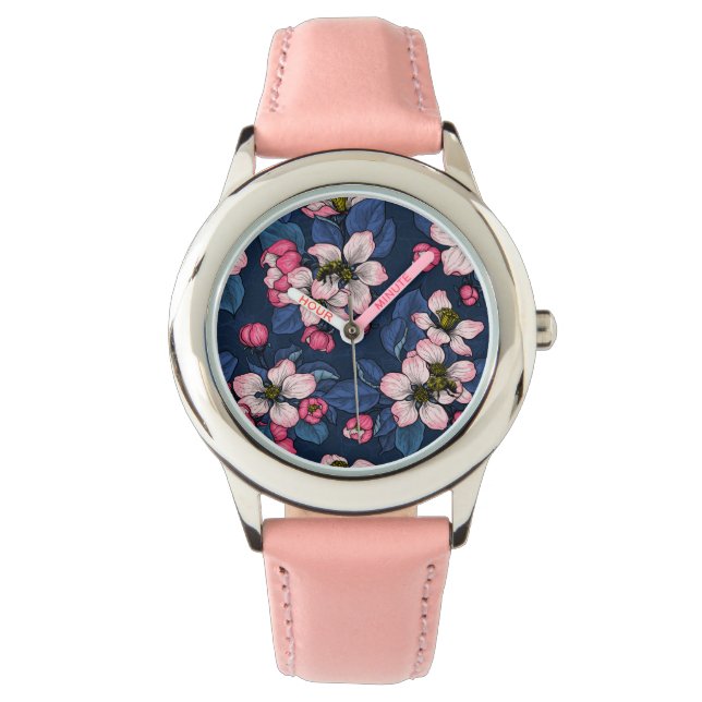 Apfelblüte auf dunkelblau armbanduhr (Vorderseite)