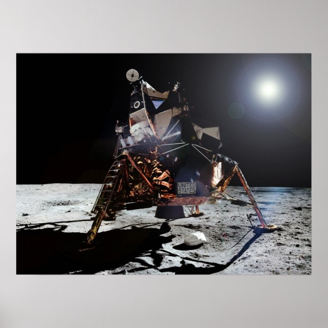 Apollo 11 Mondmodul "Adler" auf dem Mond Poster (Vorne)
