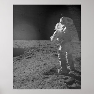 Apollo 14 Astronaut auf dem Mond Poster