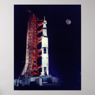 Apollo 17 und der Mond Poster