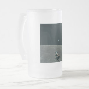 Apollo Lunar Lander und Erdaufgang über dem Mond Mattglas Bierglas