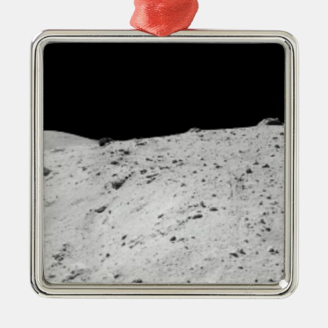 Apollo Panoramic Ornament Aus Metall (Vorne)