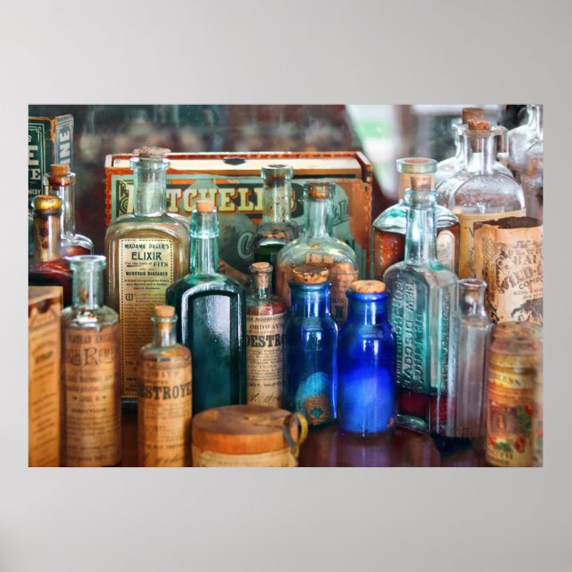 Apotheke - Rechtsbehelfe für die Kämpfe Poster (Vorne)