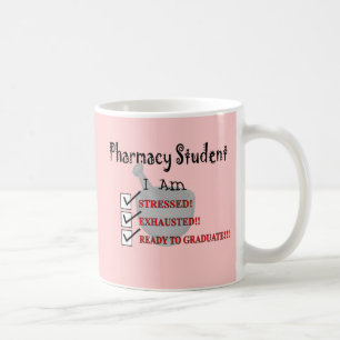 Apotheken-Student "bereiten vor, um zu Tasse