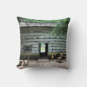 Appalachian Zuhause in Mabry Mill, Virginia Kissen