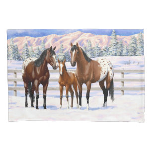 Appaloosa brauner Bucht Pferde im Schnee Kissenbezug