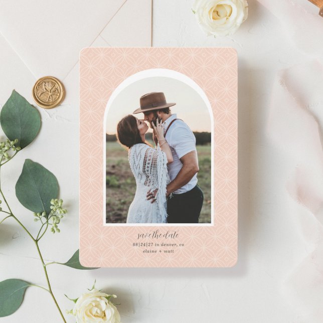 Apricot Arch Foto Ankündigung Datum freihalten (Von Creator hochgeladen)