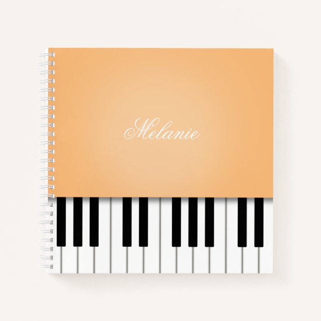 Apricot Piano Music Keyboard Personalisiert Notizbuch (Vorderseite)
