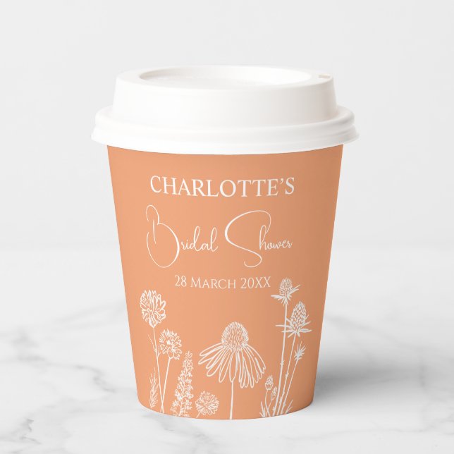 Apricot-Wildblumen gezeichnetes Brautparty Pappbecher (Vorderseite)