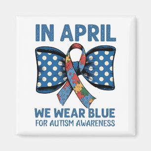 April Blue Outfit zur Sensibilisierung für Autismu Magnet