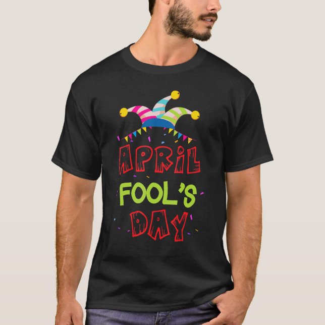 April Fools Day Pierrot Boy Party Outfit Bell Cap T-Shirt (Vorderseite)