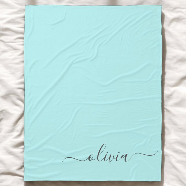 Aqua Blue Aquamarin Modern Script Monogram Name Fleecedecke (Von Creator hochgeladen)