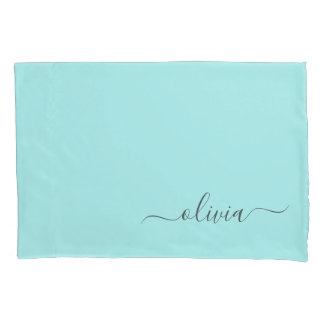Aqua Blue Aquamarin Modern Script Monogram Name Kissenbezug