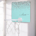 Aqua Blue Aquamarin Silver Glitzer Monogram Mini Basketball Netz<br><div class="desc">Aqua Blue - Aquamarine und Silber Imitate Foil Metallic Sparkle Glitzer Monogram Name Mini Basketball Hoop. Das macht den perfekten 16 Geburtstag,  Hochzeit,  Brautparty,  Jubiläum,  Babydusche oder Junggeselinnen-Abschied Geschenk für jemanden,  der Lieben glamourösen Luxus und schicke Stile.</div>