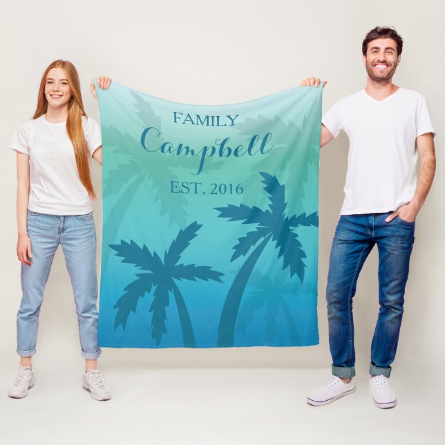 Aqua Blue Palm Tree Tropical Custom Family Fleecedecke (Beispiel)