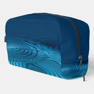 Aqua Blue Ripples Waschbeutel
