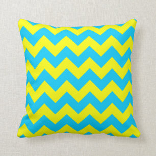Aqua Blue und Yellow Zigzag Kissen