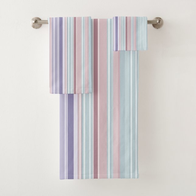 Aqua, Blush and Lavender Stripes Badhandtuch Set (Insitu)