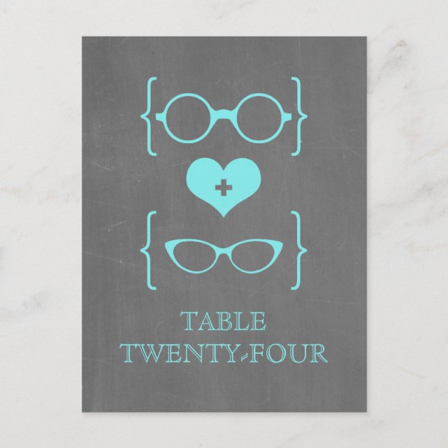Aqua Geeky Glasses Chalkboard Table Postkarte (Vorderseite)