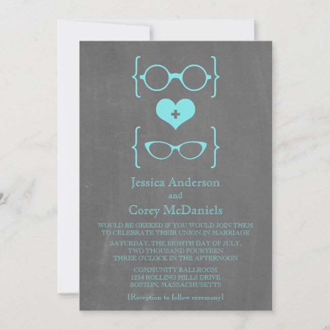 Aqua Geeky Glasses Chalkboard Wedding Einladung (Vorderseite)