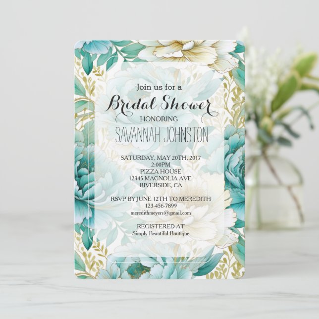 Aqua Mint White Cream Gold Floral Brautparty Einladung (Stehend Vorderseite)