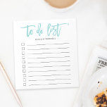 Aqua | Personalisierte Pinselstriche Notizblock<br><div class="desc">Chic personalisiert Notizblock verfügt über "to do list" oben in der lebendigen türkisfarbenen Aqua handgeschriebenen Stil Pinsel mit Schreibschrift Typografie. Personalisieren Sie Ihren Namen oder Textauswahl darunter oder verließ Sie auf Wunsch leer. 10 Zeilen mit Checkboxen helfen Ihnen,  alle wichtigen Aufgaben behalten!</div>