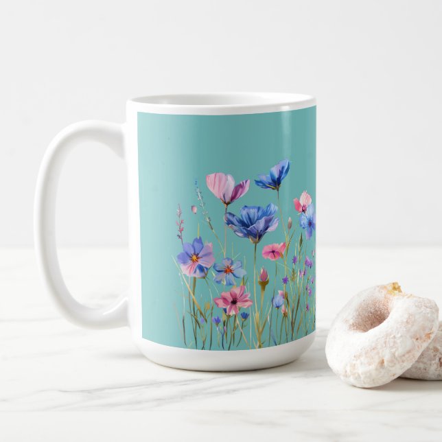Aqua Sky Blue mit rosa und blauen Wildblumen Kaffeetasse (Mit Donut)