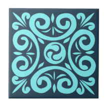 Aqua und Black on Blue Intricated Floral Muster