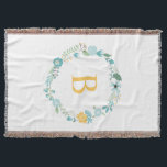 Aqua und Mit Monogramm gelber Blumenreath Decke<br><div class="desc">Eleganter und mit Monogramm Blumenkranz.</div>