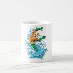 Aquaman springt in Wellen Tasse