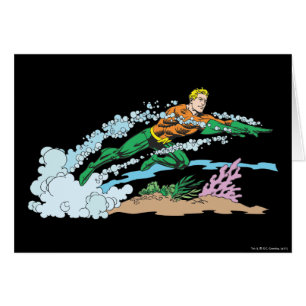 Aquaman springt über Korallen