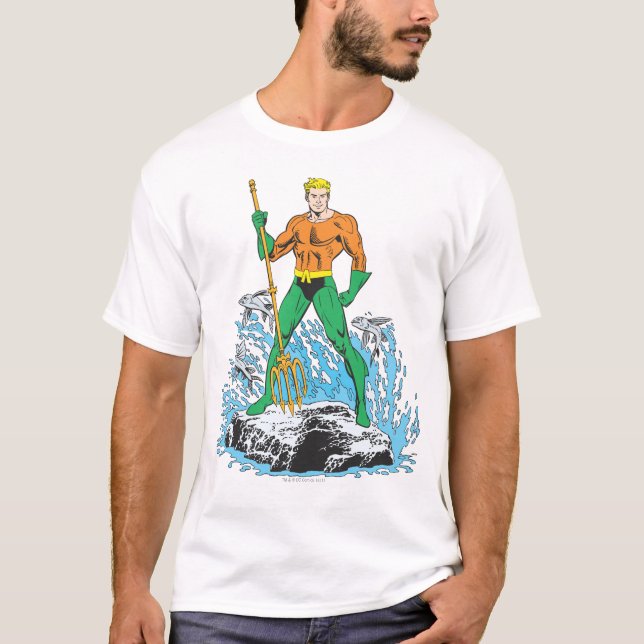Aquaman steht mit Pitchfork T-Shirt (Vorderseite)
