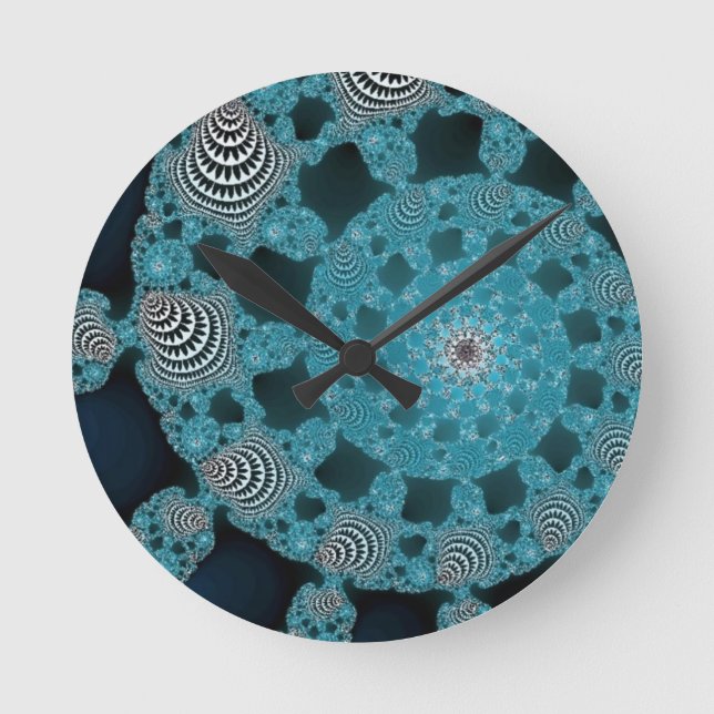 Aquamarin-Blau-Schwarz-Weiß-Fraktal-Zirkel Twirl Runde Wanduhr (Vorderseite)