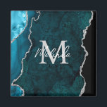 Aquamarin Blau und Silbermarmor Agate Magnet<br><div class="desc">Dieser Magnet zeichnet sich durch einen eleganten und glamourösen Marmorhintergrund aus, der mit geode gemsteinten Details und Imitaten silbernen Glitzer Akzente setzt. Das Monogramm kombiniert handgeschriebene Skripte mit modernen serifenlosen Schriftart für ein elegantes und raffiniertes Aussehen. Dies wird das ideale Geschenk, da es mit einem Namen und Initial angepasst werden...</div>