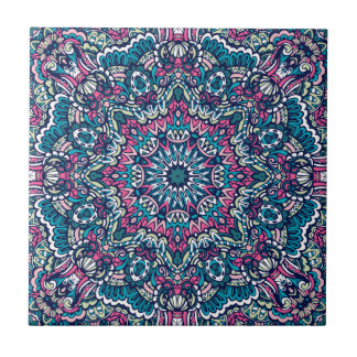 Aquamarin, rosa, grün und weltoffen Boho Mandala Fliese