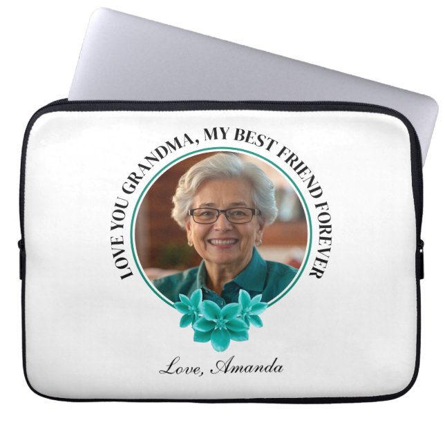 Aquamarine Rahmen-Großmutter mit Blumenmuster zum  Laptopschutzhülle (Vorderseite)