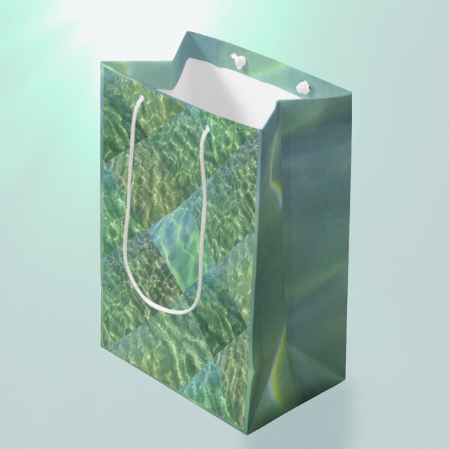 Aquamarine Seafoam Aqua Wasserpfeifen Mittlere Geschenktüte (Von Creator hochgeladen)
