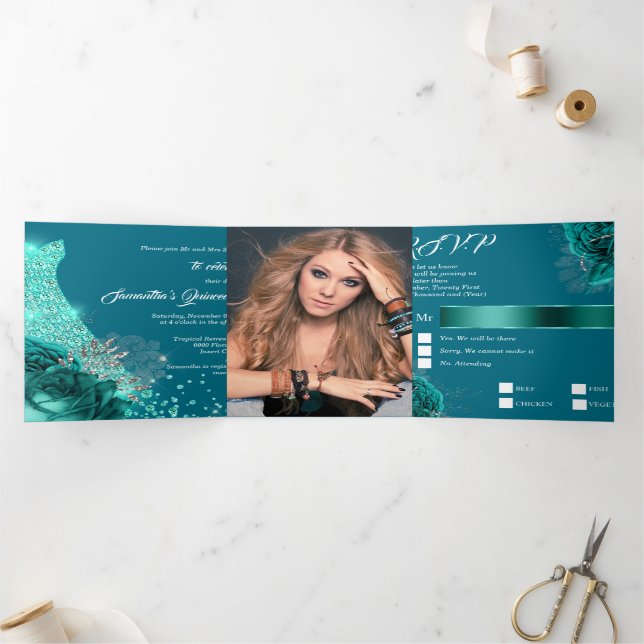 Aquamarine silberne Rose quinceanera Glitzer Kürbi Dreifach Gefaltete Einladung (Innenseite)