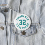 Aquamarine und weiße Mama Jersey Nummer Button<br><div class="desc">Freuen Sie sich auf Ihr Lieblings-Sportteam, Ihren Fußballspieler oder zeigen Sie einfach Ihren Schulstolz mit einem personalisierten Spirituosenknopf! Fügen Sie Ihren Schulnamen hinzu oder personalisieren Sie ihn mit einem Spielernamen und Jersey-Nummer. Ideal für Fußball, Basketball, Baseball und Fußball! Erstellen Sie individuelle Buttone für das ganze Team, Cheerleader, Eltern und Geschwister,...</div>