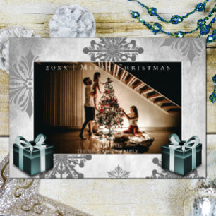 Aquamarine Weihnachtsgeschenke und Schneeflocken F Feiertagskarte