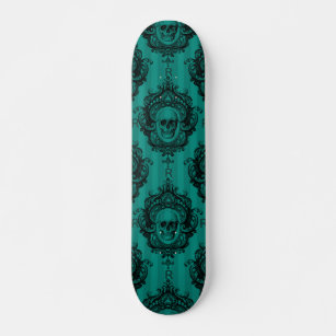 Aquamariner Gothic-Schädel und kundenspezifisches  Skateboard