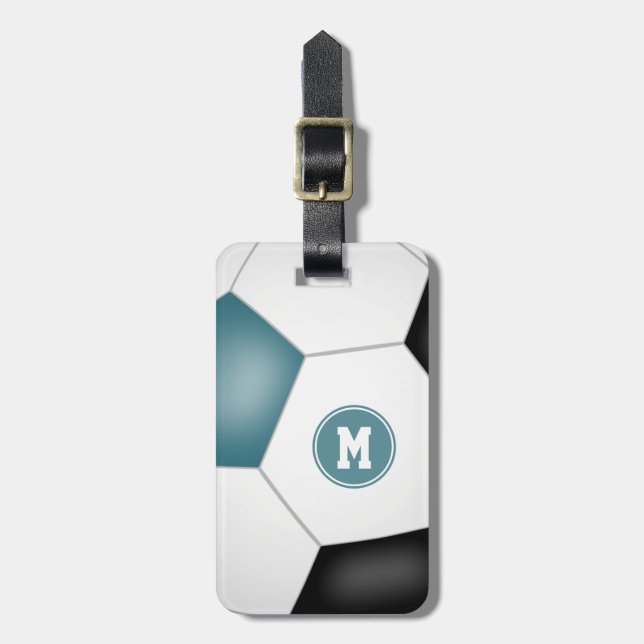 aquamariner Schwarz-weißer Fußball mit Monogramm Gepäckanhänger (Vorderseite vertikal)