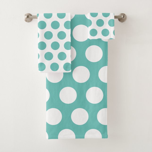 Aquamariner und weißer Reverse Polka Dot Badhandtuch Set (Insitu)