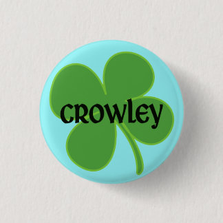 Aquamarines Crowley Button mit Kleeblatt