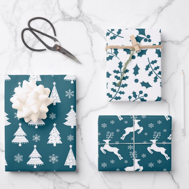 Aquamarines Rentier, Weihnachtsbaum und Holly-Must Geschenkpapier Set (Vorderseite)