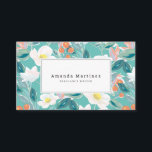 Aquamarines, weißes, florales Muster Visitenkarte<br><div class="desc">Diese elegante Visitenkarte bietet einen hellen aquamarin-türkisblauen Hintergrund mit weißen Magnolienmustern,  grünen Blätter und roten Beeren. Personalisieren Sie es für Ihre Bedürfnisse. Ideal für Autoren,  Veranstaltungsplaner,  Berater,  Innenarchitekten,  Grafiker,  Friseur-Stylisten,  Makeup-Künstler,  Lehrer,  Floristen,  Blumendesigner,  Lehrer und alle Geschäftsleute. In meinem Geschäft finden Sie passende Produkte.</div>