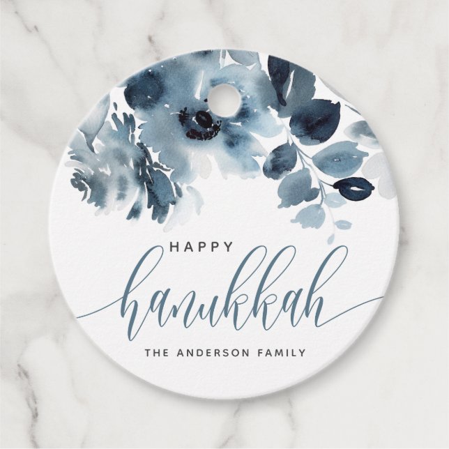 Aquarell Blau Blumen Happy Hanukkah Calligraphy Geschenkanhänger (Vorderseite)