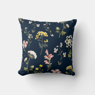 Aquarell-Blumenmuster, zarte Blüten handgezeichnet Kissen